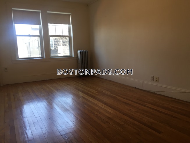 Somerville - $2,300+ /mo