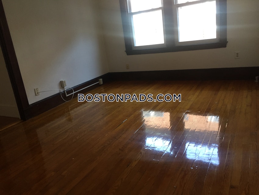 Somerville - Winter Hill - 1 Bed, 1 Bath - Image 3