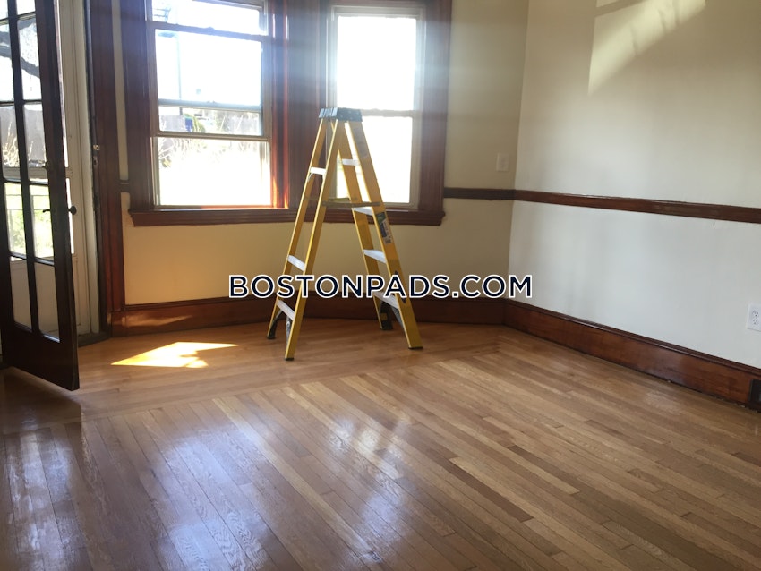 SOMERVILLE - SPRING HILL - 4 Beds, 1 Bath - Image 33