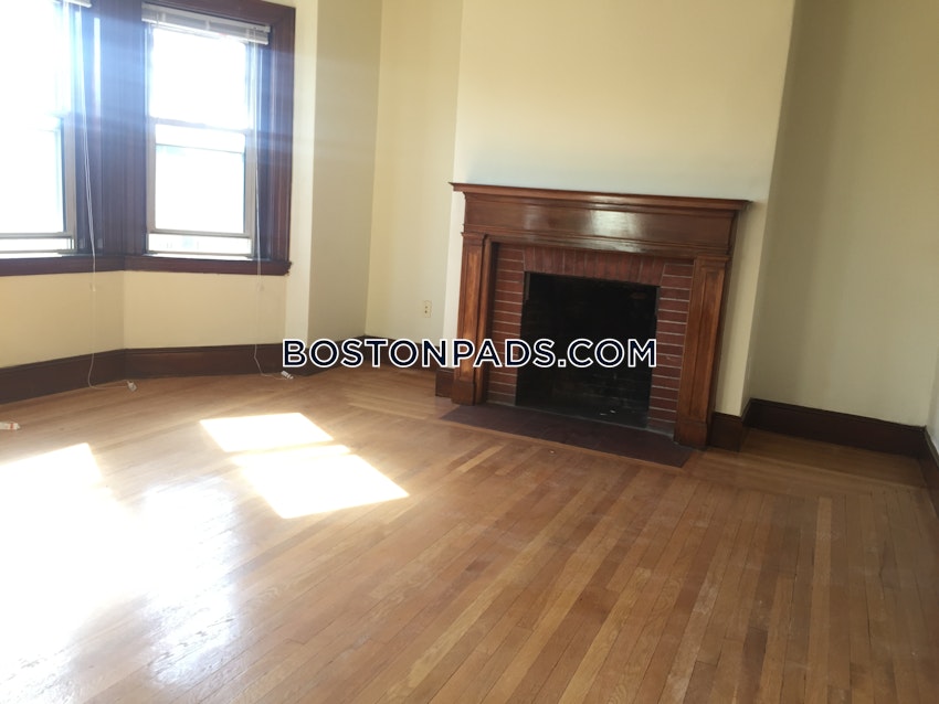SOMERVILLE - SPRING HILL - 4 Beds, 1 Bath - Image 32