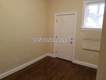 Boston - 4 Beds, 1 Baths