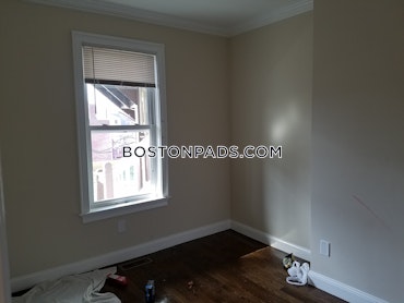 Boston - 4 Beds, 1 Baths