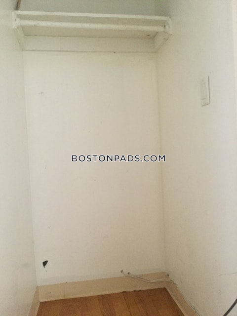 Washington St. Boston photo 4