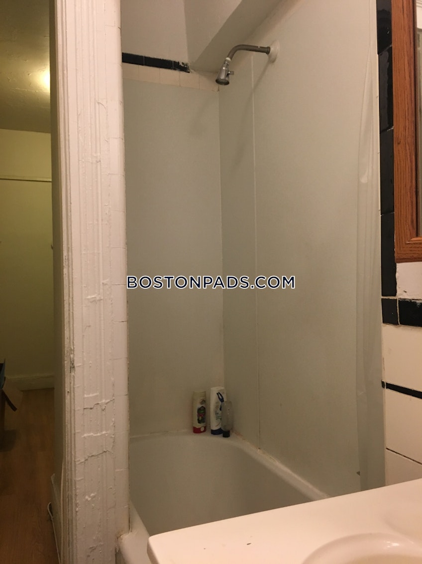 Boston - $2,745+ /month