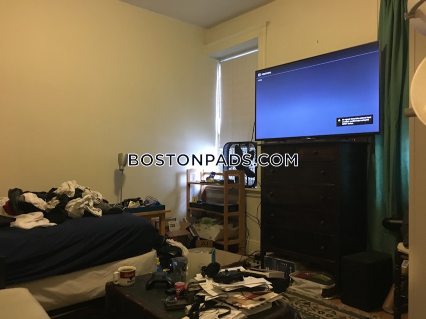 Boston - Brighton - Cleveland Circle - 2 Beds, 1 Bath - Image 27