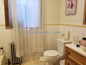Brookline - 3 Beds, 2 Baths
