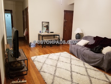 Brookline - 3 Beds, 2 Baths