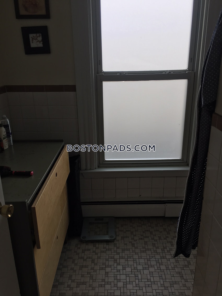 Cambridge - Porter Square - 1 Bed, 1 Bath - Image 13
