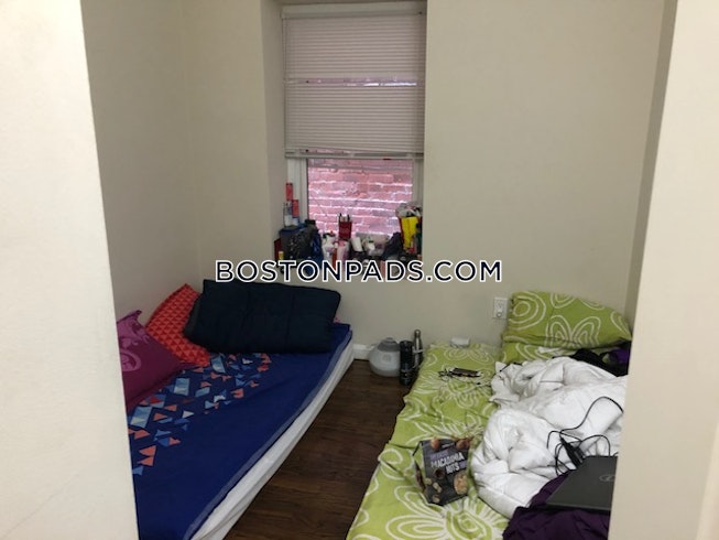 Boston - $3,000+ /mo