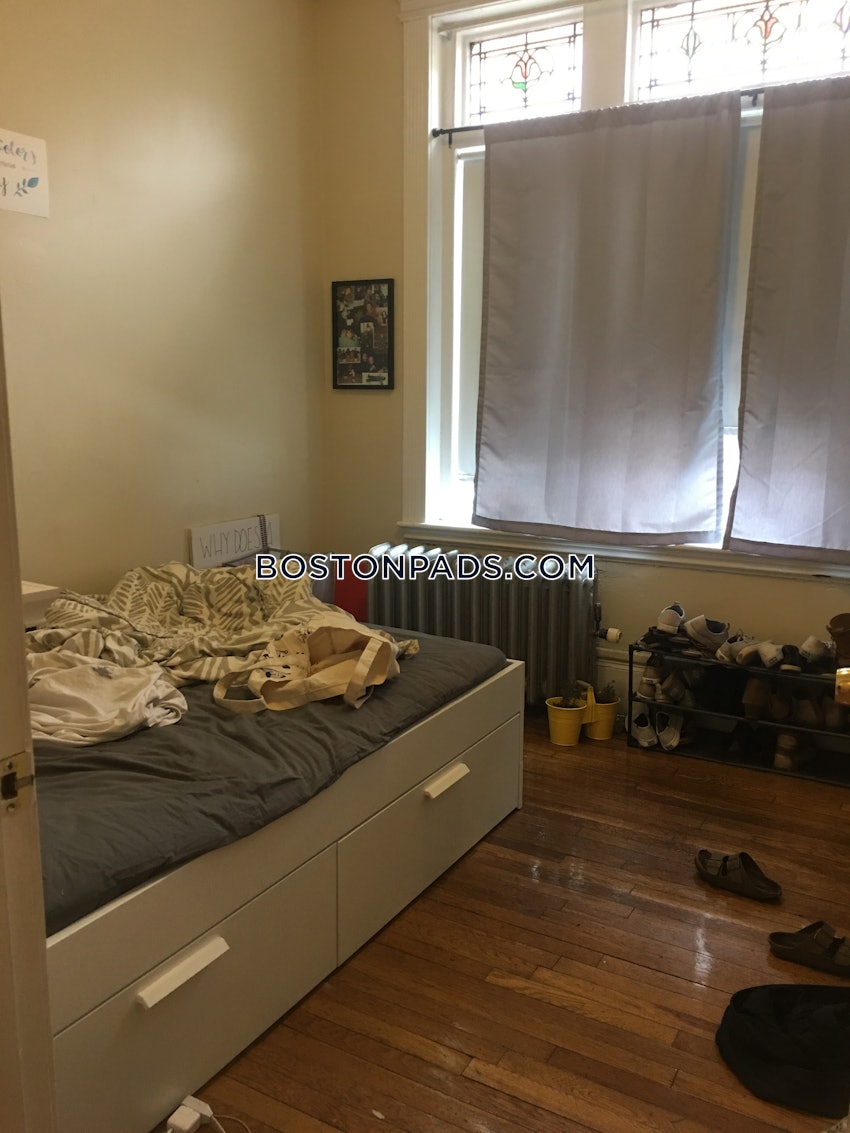BOSTON - NORTHEASTERN/SYMPHONY - 1 Bed, 1 Bath - Image 2