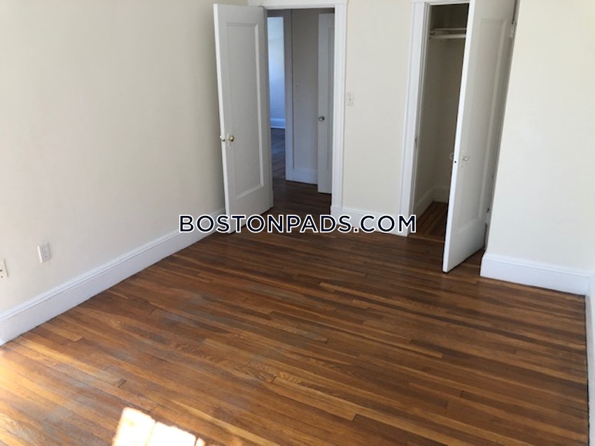 Cambridge - Harvard Square - 2 Beds, 1 Bath - Image 3