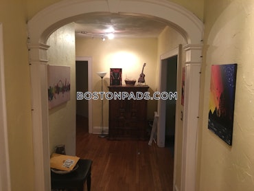 Boston - 3 Beds, 1 Baths