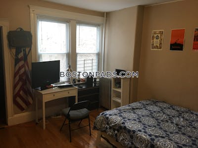 Allston/brighton Border Apartment for rent 3 Bedrooms 1 Bath Boston - $2,700