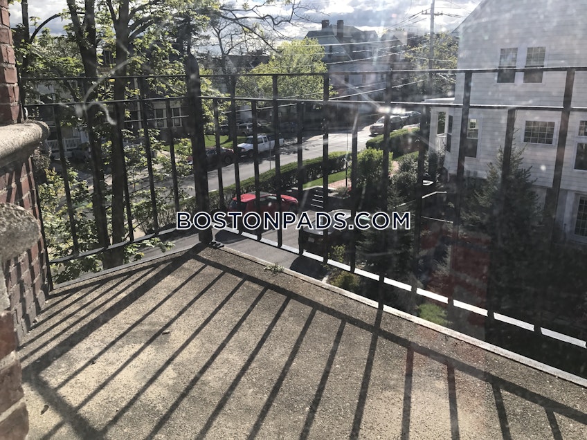 Somerville - $4,200+ /month