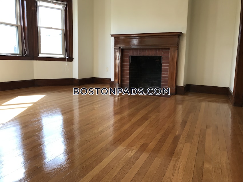 SOMERVILLE - SPRING HILL - 4 Beds, 1 Bath - Image 25