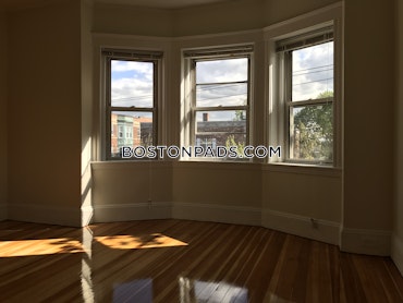 Somerville - 4 Beds, 1 Baths