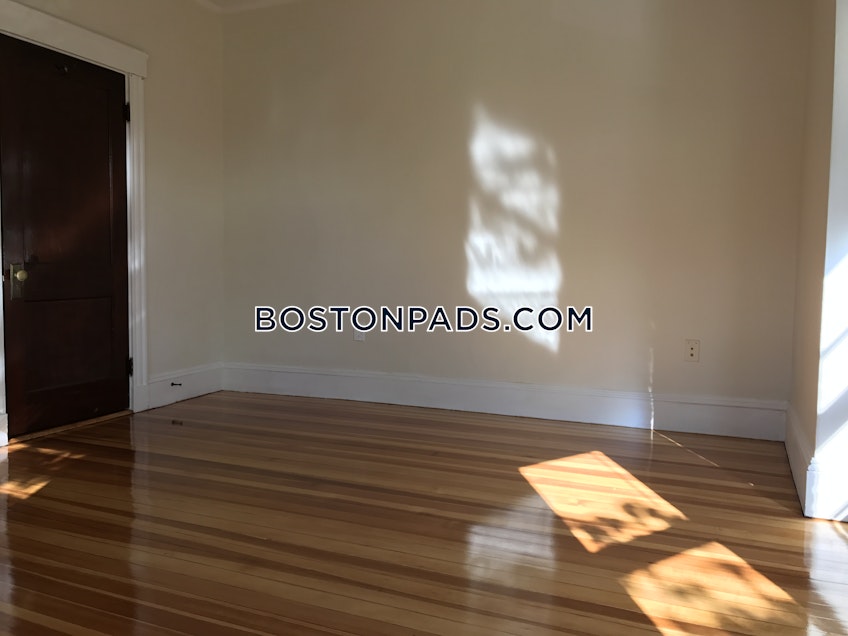 Somerville - $4,200+ /month