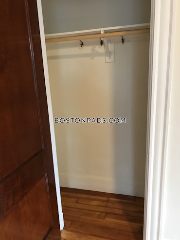 Somerville - 4 Beds, 1 Baths