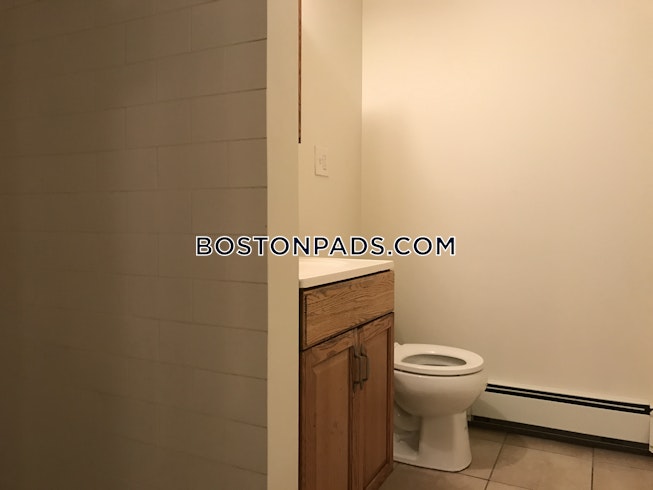 Roxbury Crossing - $2,350+ /mo