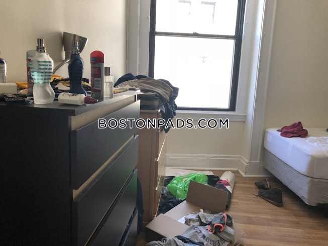 Boston - $3,200+ /mo