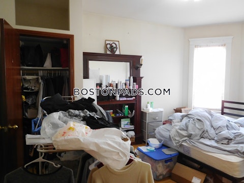 Linden St. Boston photo 30