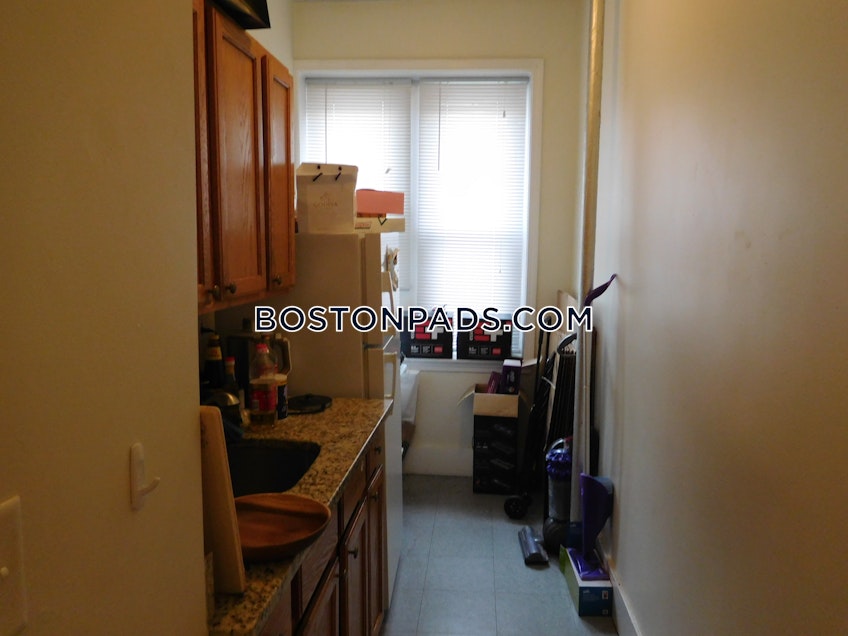 Boston - $2,550+ /month