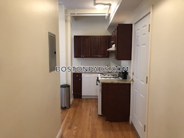 Boston - 4 Beds, 1.5 Baths