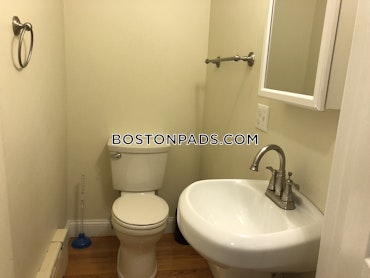 Boston - 4 Beds, 1.5 Baths