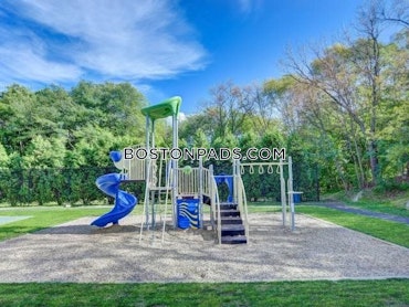 Windsor Ridge Dr. Westborough