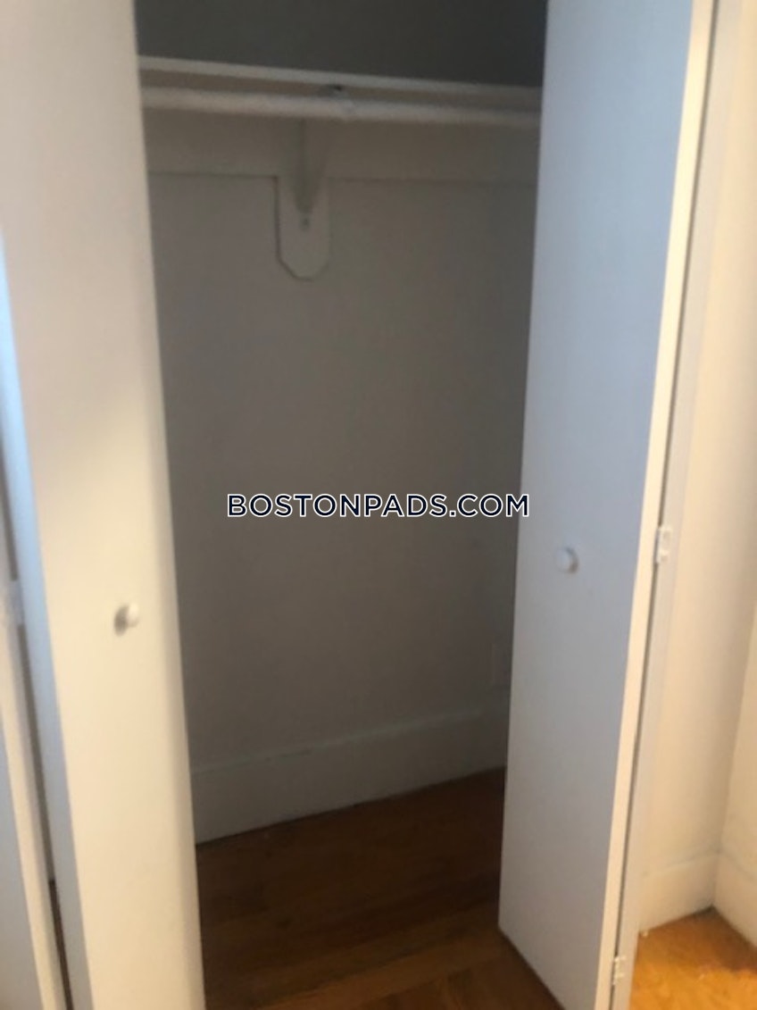 Boston - $3,418+ /month