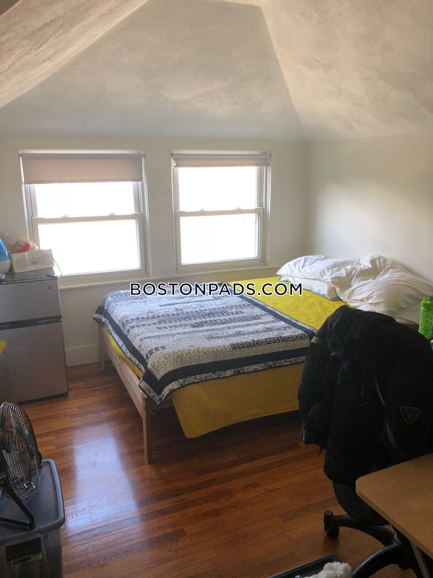 Somerville - $2,700+ /month