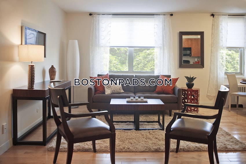 BOSTON - BRIGHTON- WASHINGTON ST./ ALLSTON ST. - 3 Beds, 1 Bath - Image 3