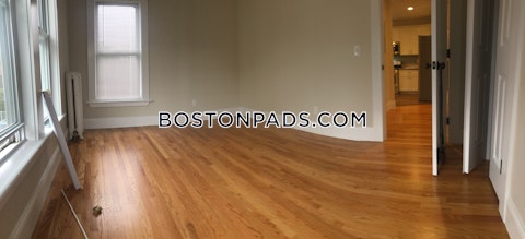 Mansfield St. Boston photo 15