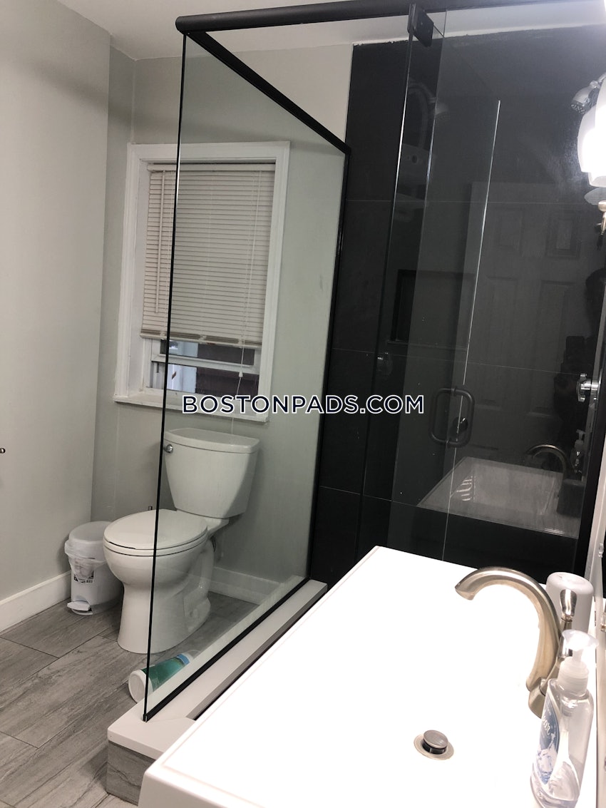 Boston - Dorchester/South Boston Border - 4 Beds, 2 Baths - Image 30