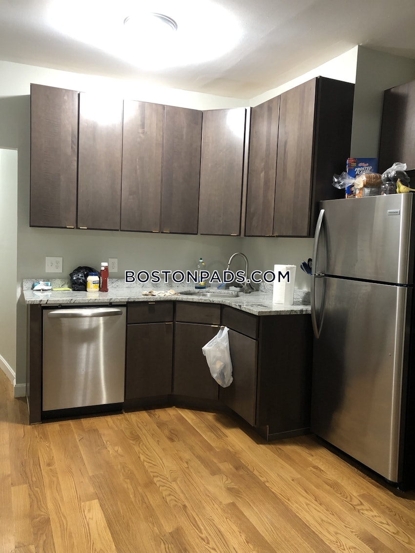 Boston - Dorchester/South Boston Border - 4 Beds, 2 Baths - Image 21