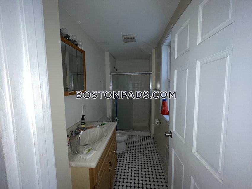 BOSTON - ALLSTON - 1 Bed, 2 Baths - Image 39