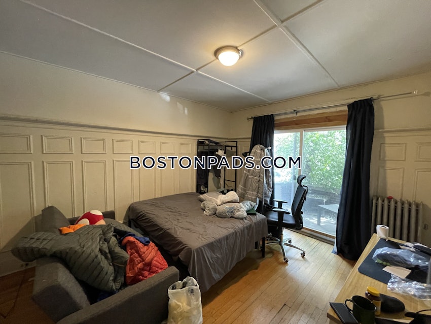BOSTON - ALLSTON - 1 Bed, 2 Baths - Image 33