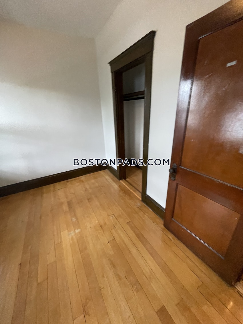 MEDFORD - TUFTS - 1 Bed, 1 Bath - Image 70