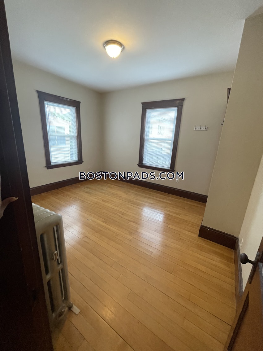 MEDFORD - TUFTS - 1 Bed, 1 Bath - Image 51