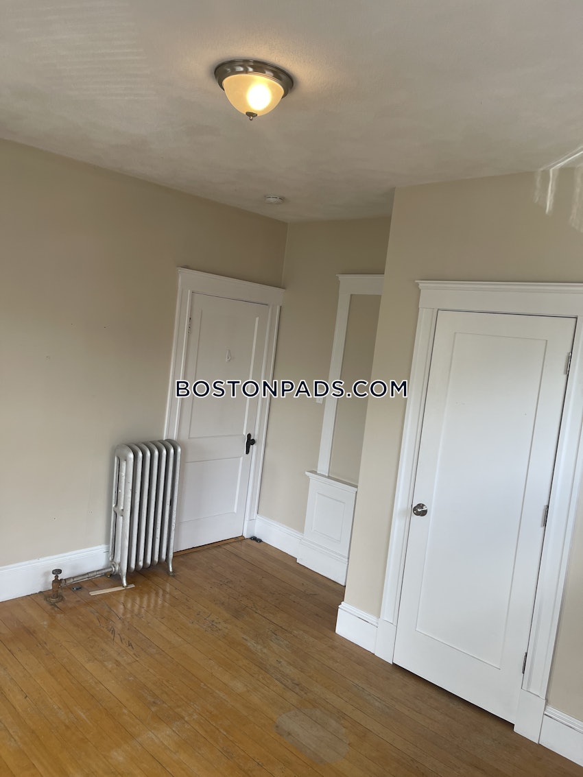 MEDFORD - TUFTS - 1 Bed, 1 Bath - Image 49