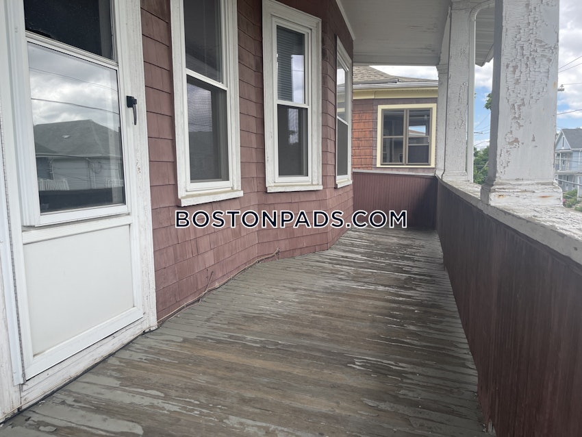 MEDFORD - TUFTS - 1 Bed, 1 Bath - Image 26