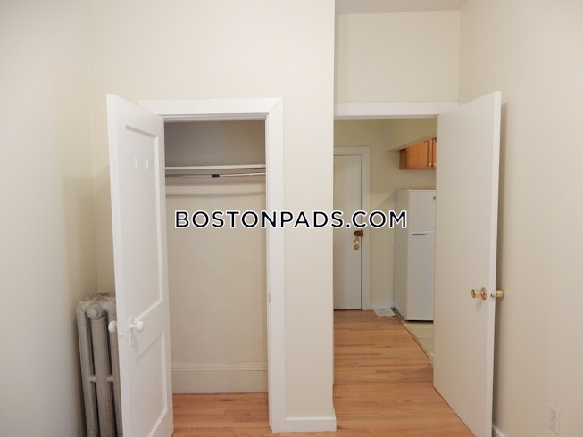 Boston - $3,150+ /mo