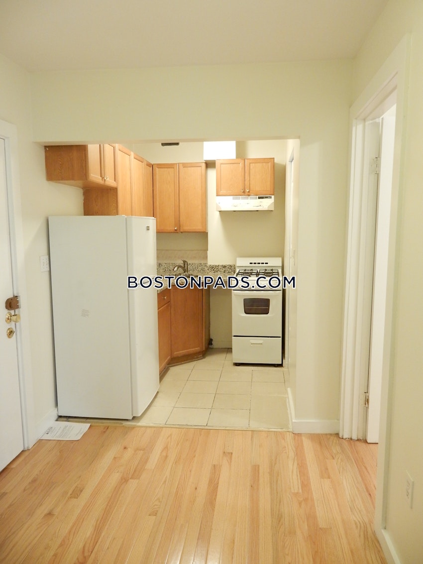 Boston - Northeastern/Symphony - 1 Bed, 1 Bath - Image 10