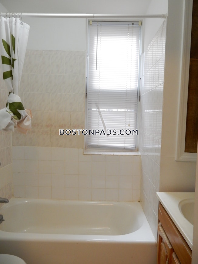 Boston - $3,150+ /mo