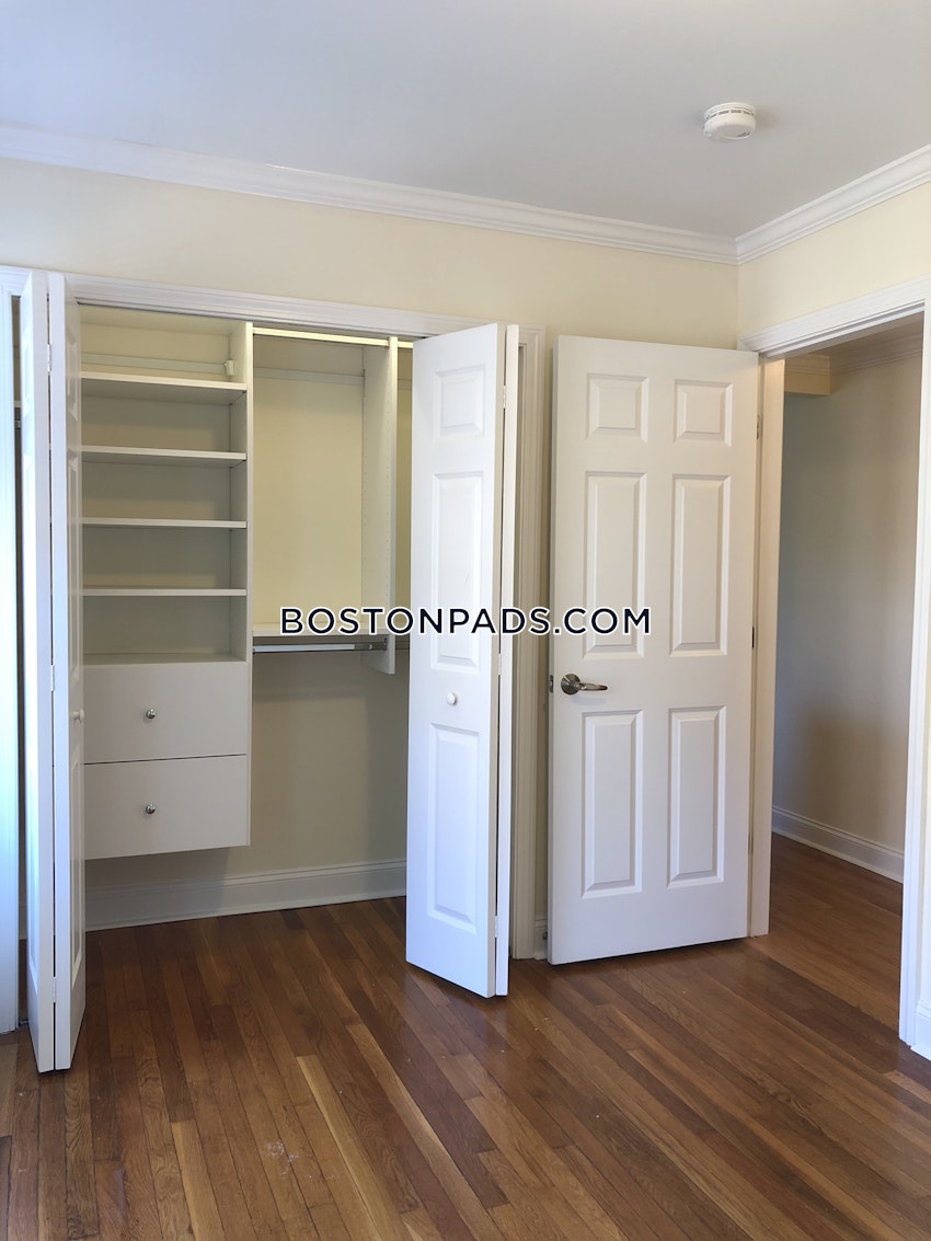 Cambridge - Harvard Square - 3 Beds, 1.5 Baths - Image 40