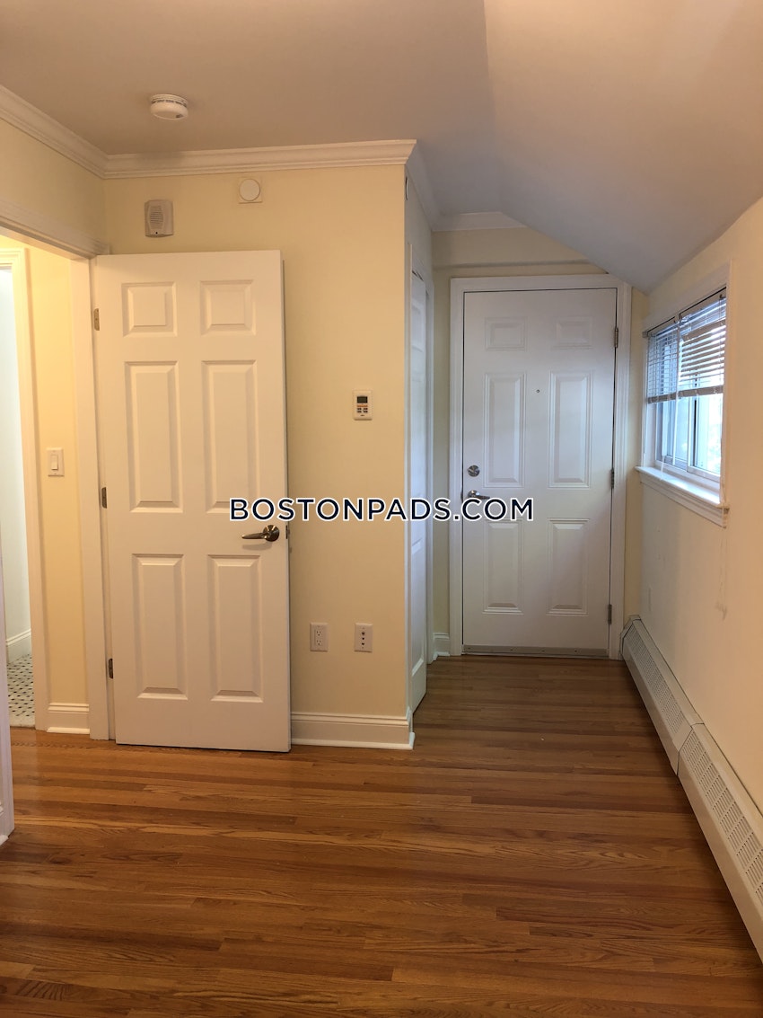 Cambridge - Harvard Square - 3 Beds, 1.5 Baths - Image 39