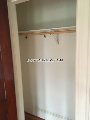 Somerville - 4 Beds, 1 Baths