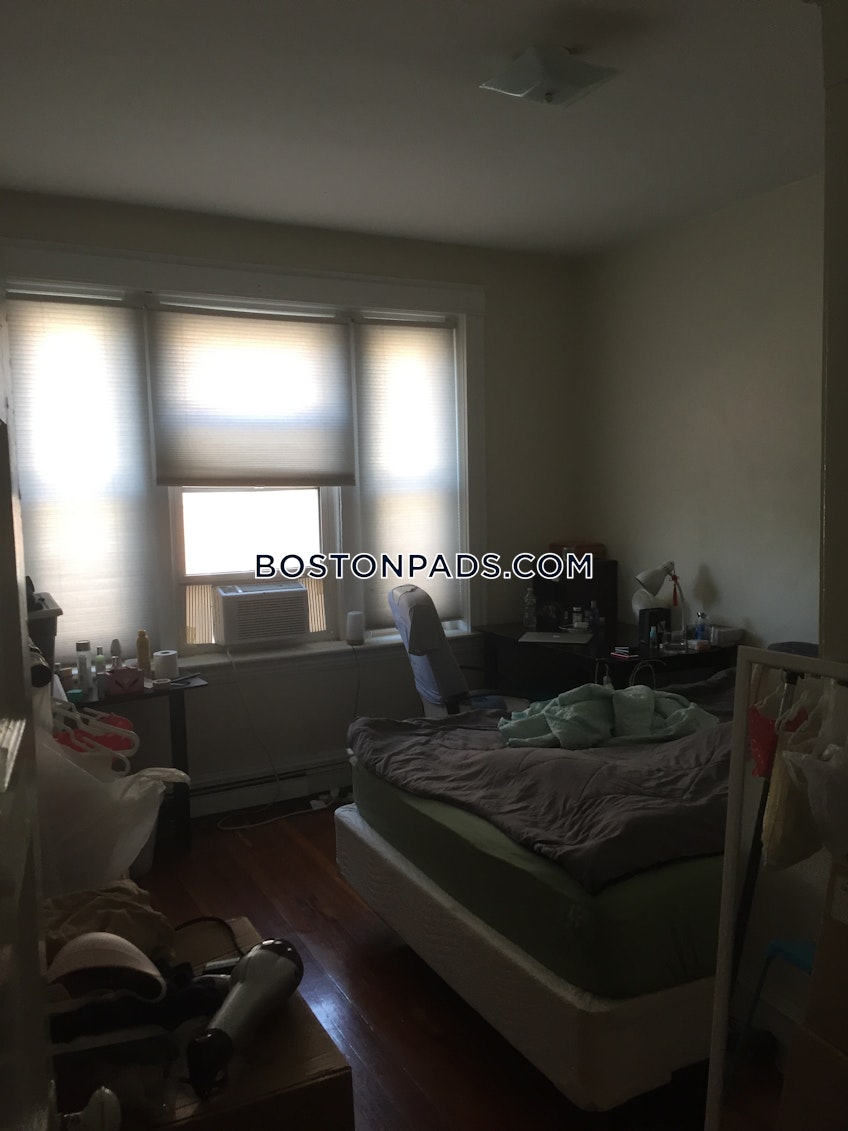 Brookline - $2,600+ /month