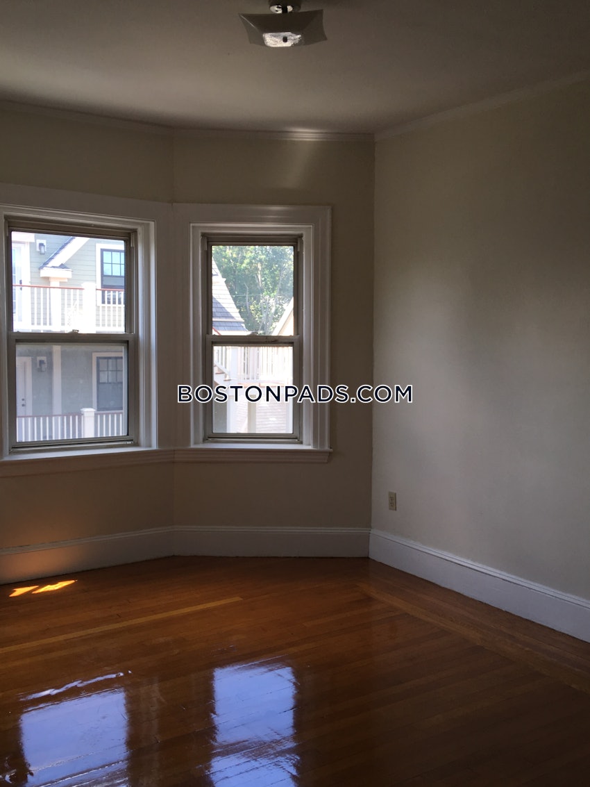 Somerville - Spring Hill - 1 Bed, 1 Bath - Image 10