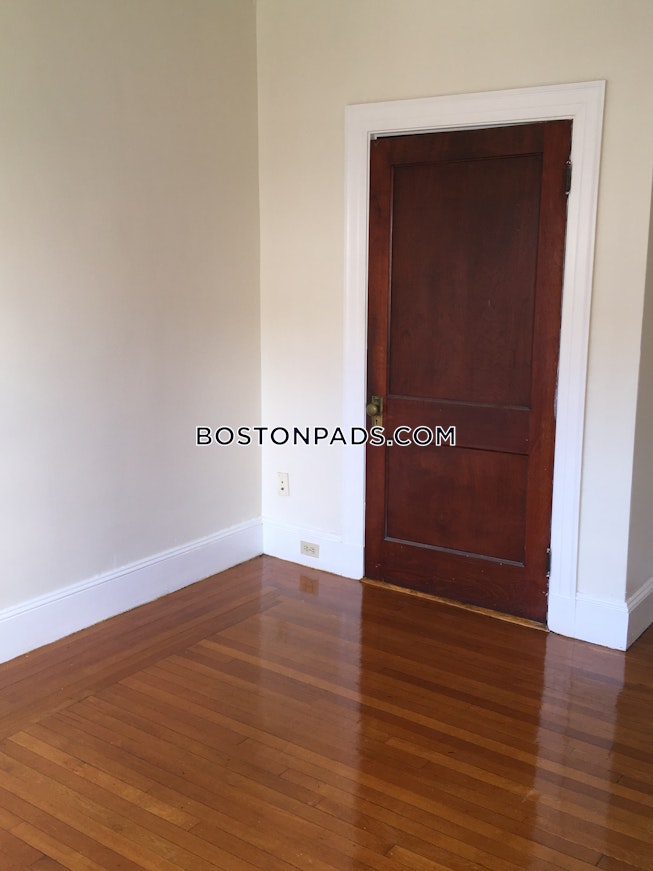 Somerville - $3,350+ /mo